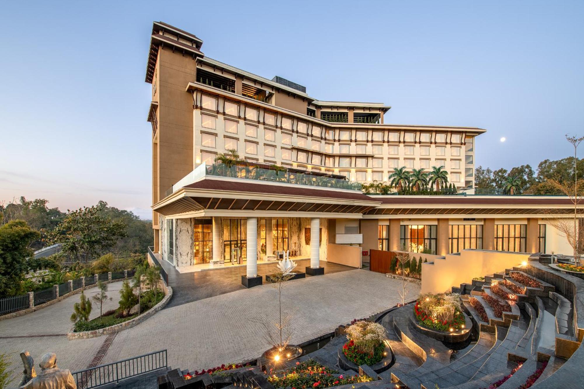 מלון Taj Mussoorie Foothills, דהראדון מראה חיצוני תמונה